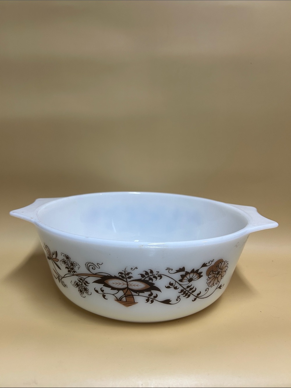 Pyrex Round Oven Ware Casserole Dish Bowl From England Brown Floral Vine 9 inche